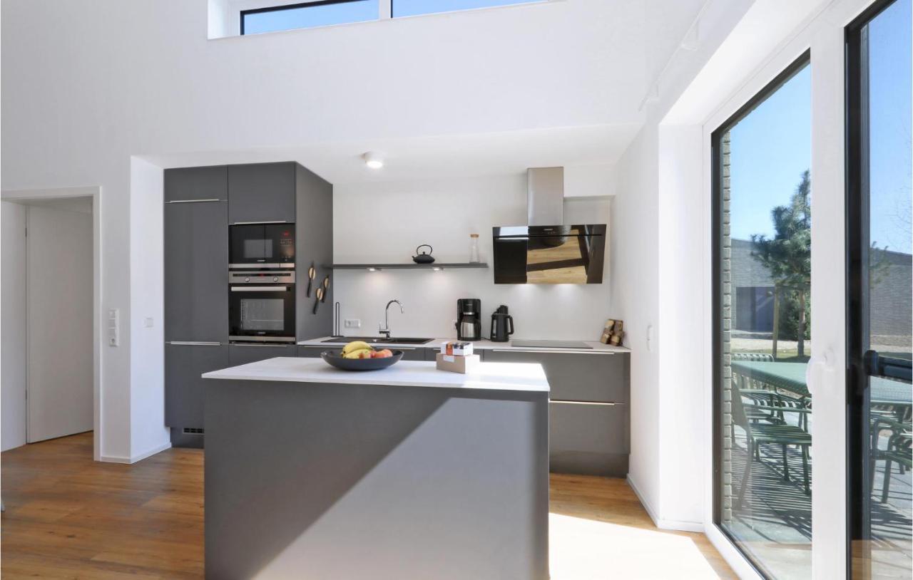 3 Bedroom Stunning Home In Lembruch-Duemmer See Buitenkant foto