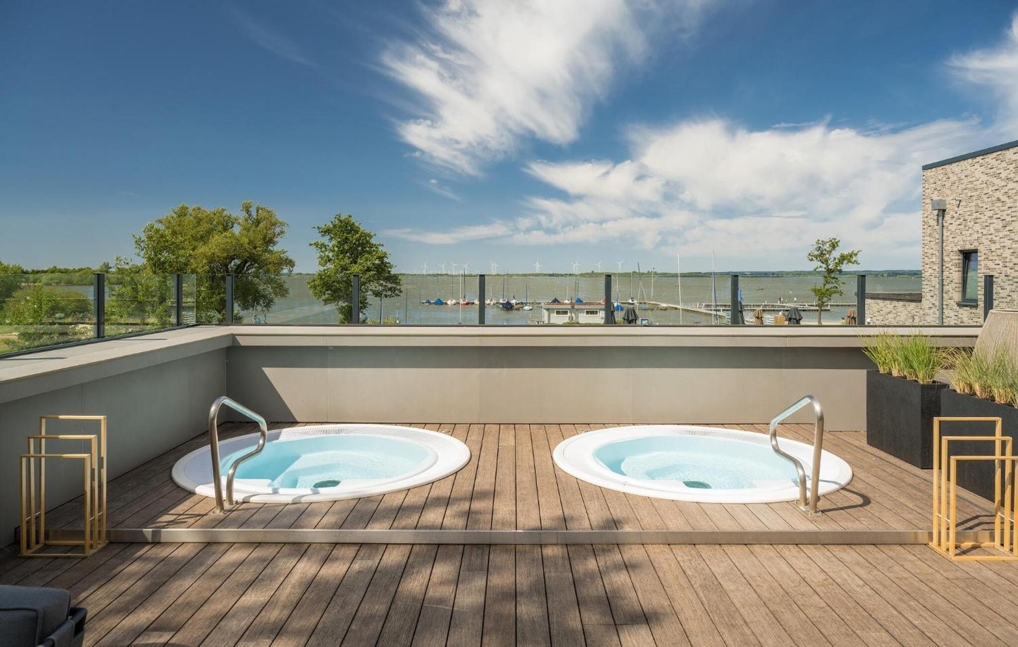 3 Bedroom Stunning Home In Lembruch-Duemmer See Buitenkant foto
